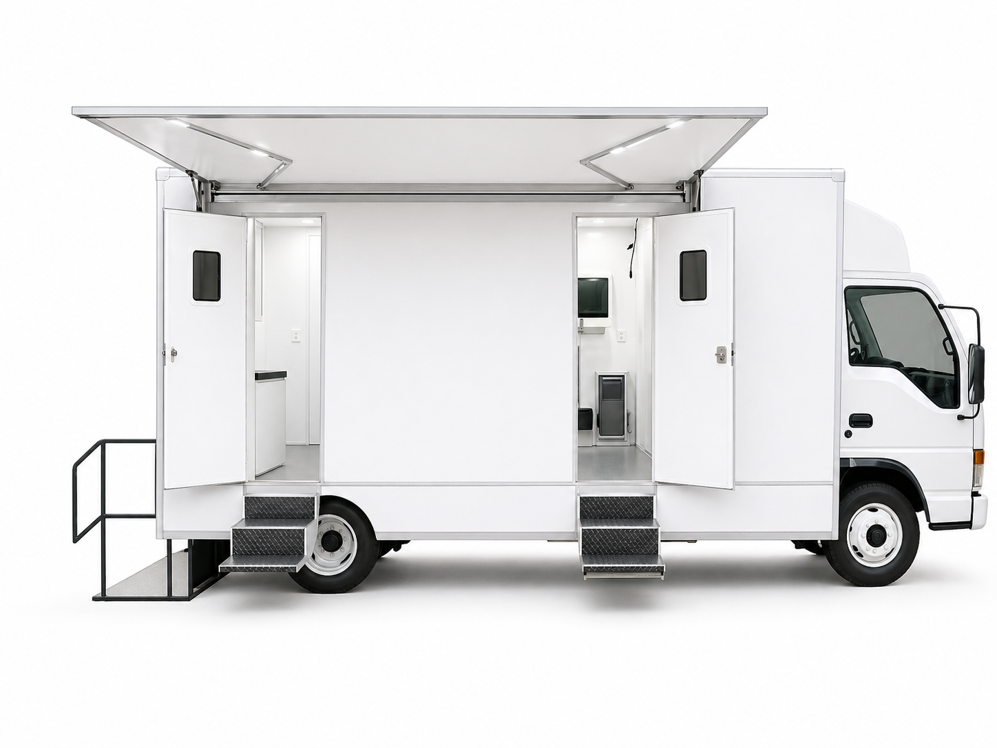 20 FT Expandable Customizable Mobile Clinic
